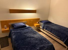 Deniz kebab，位于Guer的酒店