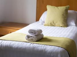 Penrhos Park，位于阿伯里斯特威斯的酒店