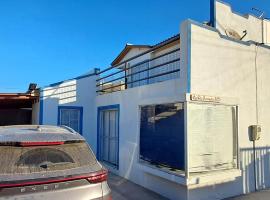 Casa Bahía Calderilla - Vista al Mar y Quincho Familiar，位于卡尔德拉的酒店
