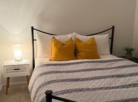 Stay with the Singhs，位于罗尔斯顿的酒店