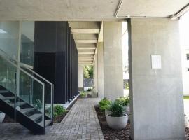 Frente al Rio，位于萨拉特的酒店