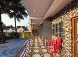 Shree Sadguru Krupa Guest House，位于卡希德的酒店