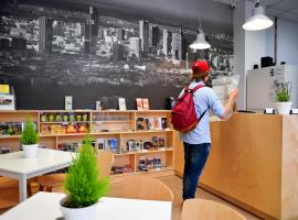 Warsaw Hostel Centrum Private Rooms & Dorms，位于华沙的青旅