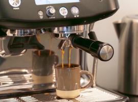 The Address Zurich- stylish and comfortable，位于韦廷根的宠物友好酒店