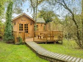 Bear House- Uk45704