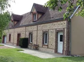 Gîte familial 5 pers avec billard et terrain de jeux - FR-1-581-59