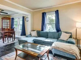 3 Mi to Dtwn Saginaw: Cozy Family Home w/ Yard!