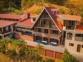 Hotel Mirador Mayday Mountain View，位于阿拉胡埃拉的酒店