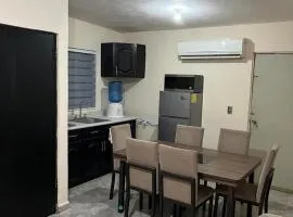 Casa amplia y céntrica cerca de Laguna del Náinari