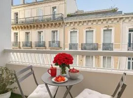 FRGK Victoria 4 Central Cannes 1BR Terrace, AC & Ultra-Fast Wi-Fi