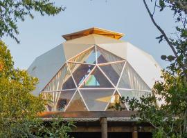 Cap&atilde;o Domo，位于韦尔卡鲍的豪华帐篷