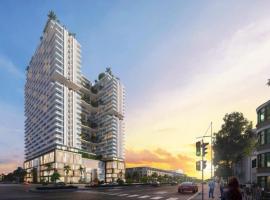 Kh&aacute;ch Sạn Apec Mandala Whyndham Tuy Hoa -Ph&uacute; Y&ecirc;n，位于Phước Hậu的带泳池的酒店