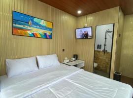 Kayana Capsul Dieng，位于Kejajar的酒店