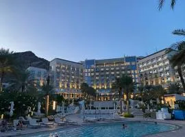 3 Bedroom Suite Building-Wide Balcony Fujairah
