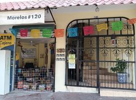 hotel rio mar，位于巴亚尔塔港的酒店