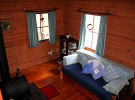 Wombat Cabin，位于Moina鸽子湖附近的酒店