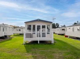 3 Bedroom Static Caravan-Seton Sands