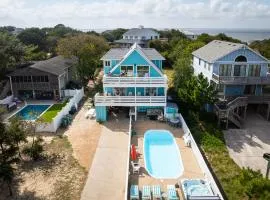 Walk to Duck Soundfront w Pool Firepit Cornhole