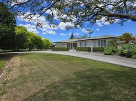 Sunnydays Motel，位于吉斯伯恩的酒店