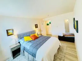 Comfy Room Near Olympic National Park
