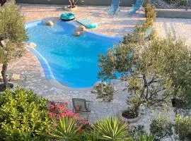 Villa Last Chance, Brač