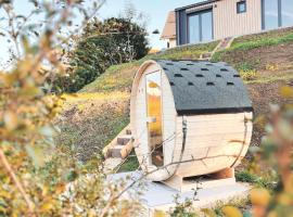 Eulennest Tiny House mit Whirlpool und Sauna，位于Bermel的酒店