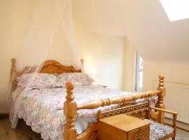 Beautiful, Cosy Rooms, Central Cleethorpes