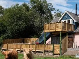 Beautiful dog friendly lodge with hot tub