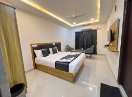 Hotel Vamshi Elite，位于Kondapur的酒店