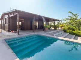 Beautiful Home In Guardamar Del Segura