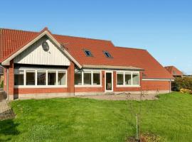 5 Bedroom Awesome Home In Lemvig，位于莱姆维的酒店