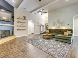 Rider’s Retreat! Modern Home By Bella Vista Trails