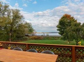 Lake Orchard View- 8 BR with Lake Access and Fire Pit