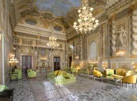 锡耶纳欧陆式大酒店 - 克莱基奥内星级酒店