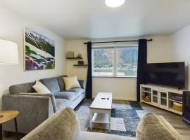 Updated Douglas Apartment, Near Downtown and Skiing，位于朱诺的酒店