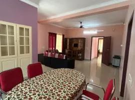 Texas 5 BHK Villa for 22 pax Near Trivandrum airport 2 km padmanabha temple