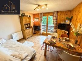 Chaleureux 2 chambres, Morillon，位于莫里永的酒店