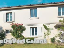 Gîte du Vert Galant，位于布朗托姆的酒店