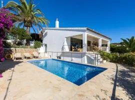 Villa Primavera Renovated Seaview Villa in Mahon