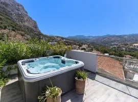 Casa Sofia, By Hellocrete