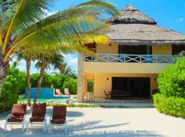 Casa Bul-Kay's - Where Confort Meets Consierge Care，位于Chicxulub的酒店