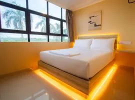 Blenz Hotel