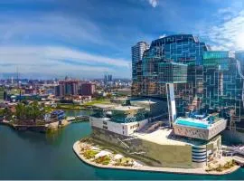 Cinnamon Life Residencies - Luxury 2 Bedroom Apartment 18th Floor