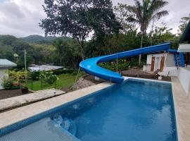 Villas Susurro Del Mar，位于卡里略的酒店