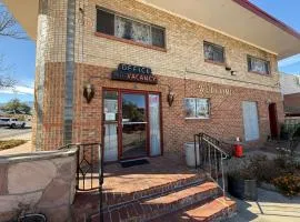 Springs Inn by Capital O I 25