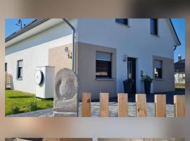 Muttis Haus -Auf dem Felde，位于Ummern的酒店