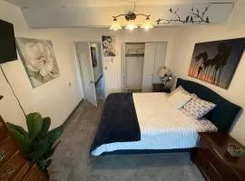 2BR Apt • Deck • Assigned Parking