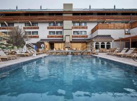 Highline Vail - a DoubleTree by Hilton，位于范尔的酒店