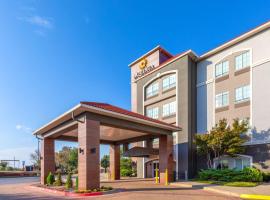 La Quinta by Wyndham Oklahoma City - Moore，位于摩尔的酒店