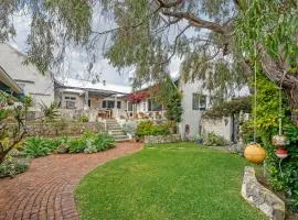 Saltwood Walk to Yallingup Lagoon